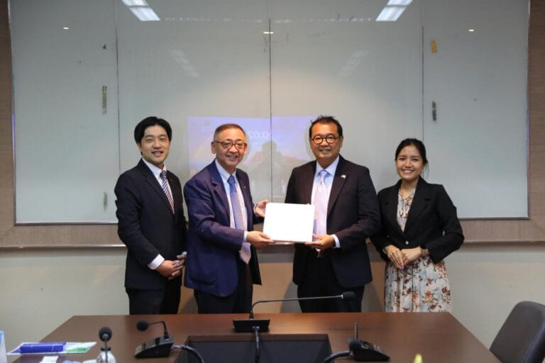 Thammasat and Soka enhance academics ties