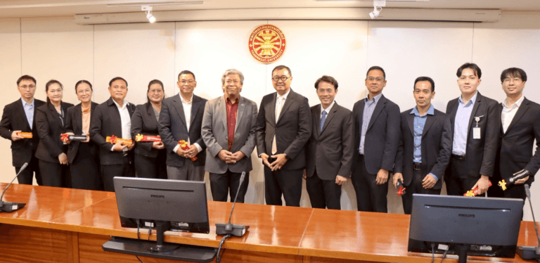 Thammasat explores partnership with the Secretariat of the Senate of Thailand