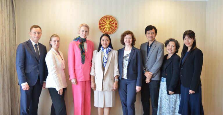 Thammasat and HSE Explore Further Collaboration