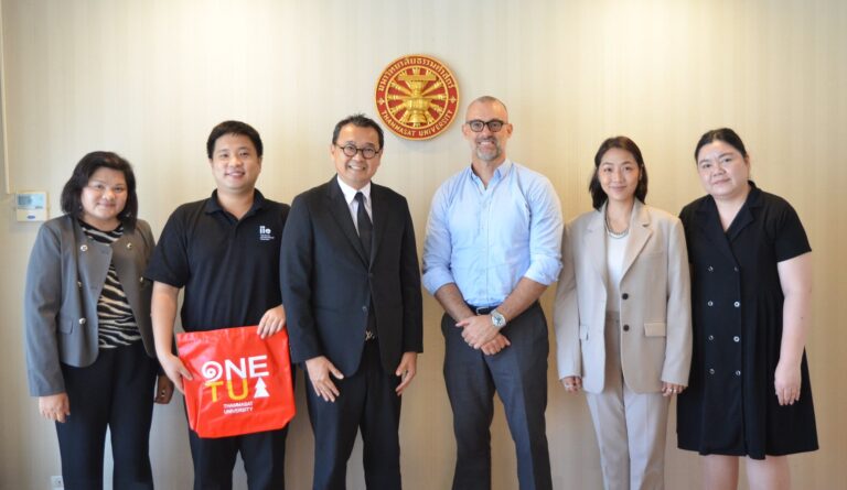 Thammasat and IIE Explore Further Collaboration